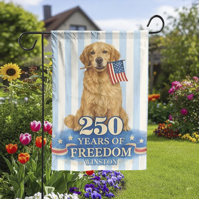 Patriotic Golden Retriever Garden Flag | Custom Name 250 Years of Freedom | Weather Resistant Double Sided | Gift for Dog Owner & US Patriot