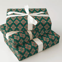 Red and Green Holiday Gift Wrap, Vintage Damask Wrapping Paper, Elegant Festive Damask Wrapping Paper, Classic Christmas Present Paper