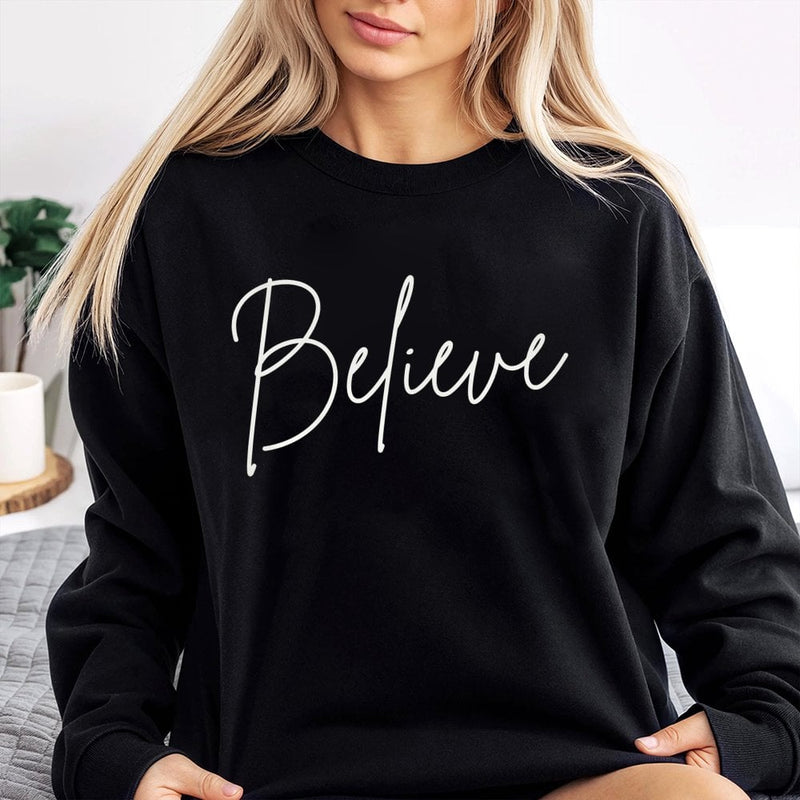 Minimalist Script Xmas Holiday Sweater, Believe Christmas Sweatshirt, Festive Winter Aesthetic Crewneck, Comfy Christmas Graphic Pullover
