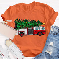 Retro Red Truck Holiday Graphic Tee, Vintage Christmas Tree Truck T-Shirt, Merry Christmas Winter Shirt, Xmas Present for Men and Women