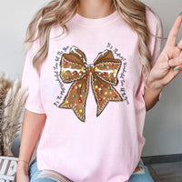 Coquette Aesthetic Holiday Graphic Tee, Gingerbread Bow Christmas T-Shirt, Adorable Xmas Cookie Shirt, Girly Festive Winter Party Tee