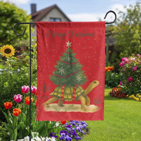 Humorous Animal Yard Flag, Turtle Christmas Tree Garden Flag, Festive Holiday Lawn Flag, Adorable Outdoor Flag Decor, Winter Seasonal Lawn Present