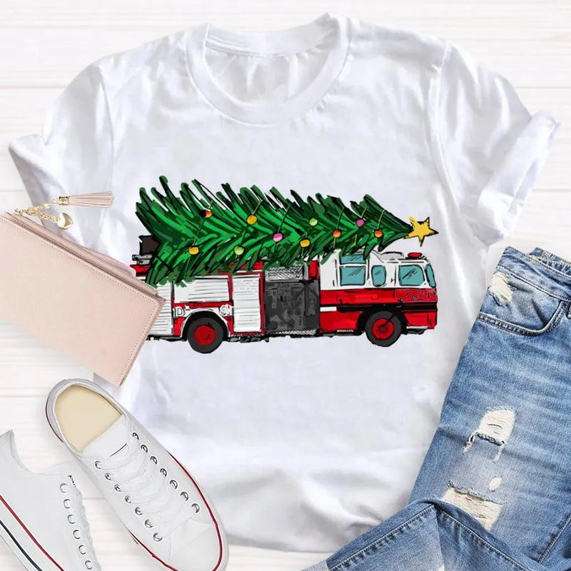 Retro Red Truck Holiday Graphic Tee, Vintage Christmas Tree Truck T-Shirt, Merry Christmas Winter Shirt, Xmas Present for Men and Women